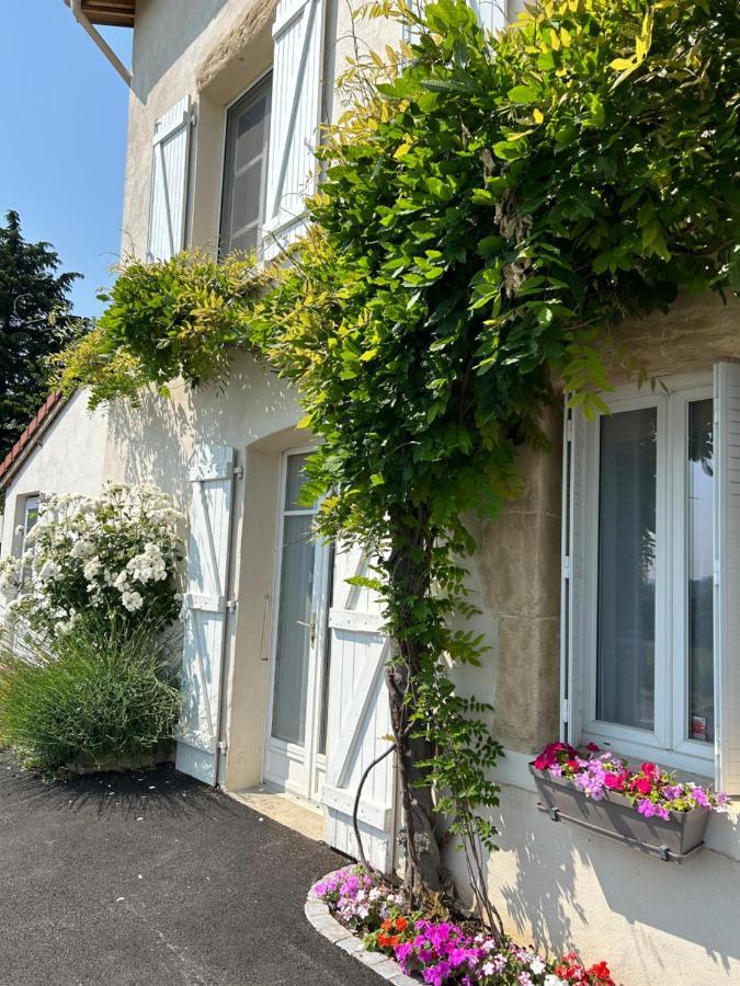 La Glycine B&B Sainte-Colombe  Exterior photo