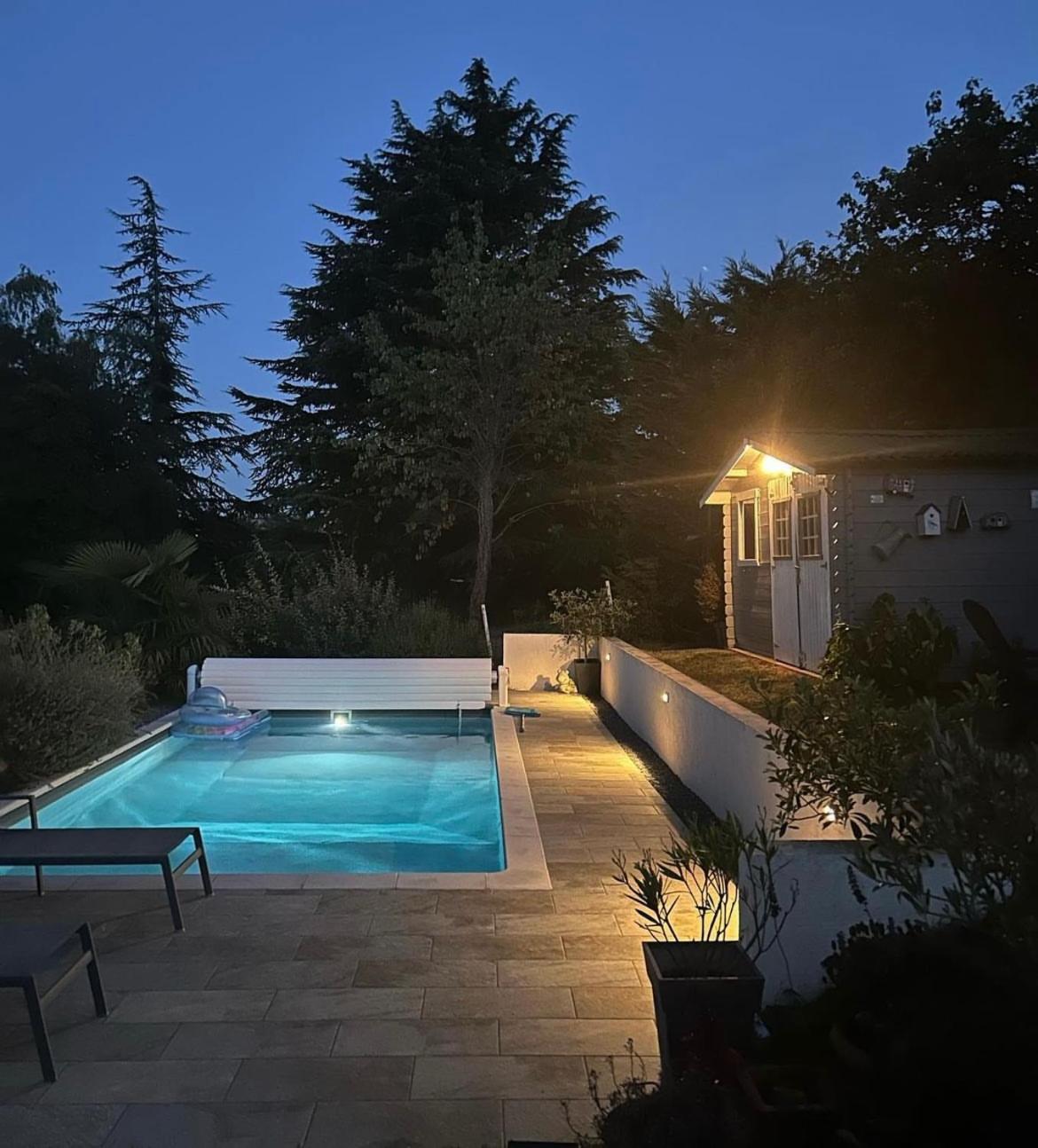 La Glycine B&B Sainte-Colombe  Exterior photo